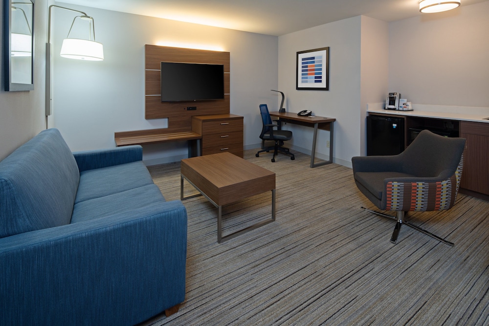 holiday inn express hotel and suites seatac by ihg