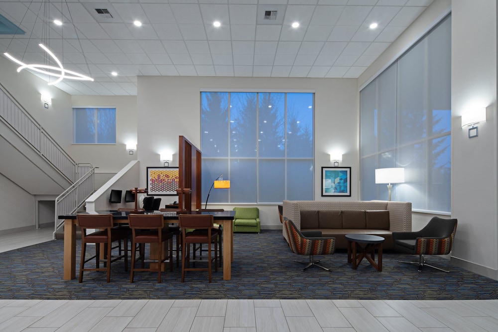 holiday inn express hotel and suites seatac by ihg