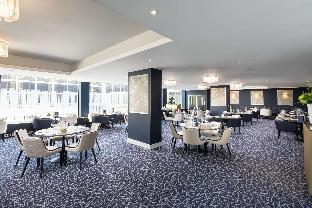 hilton london gatwick airport