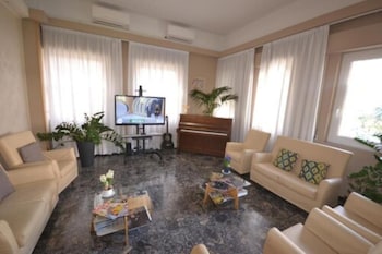 gold hotel