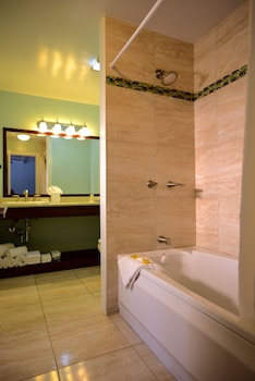 green turtle club resort and marina