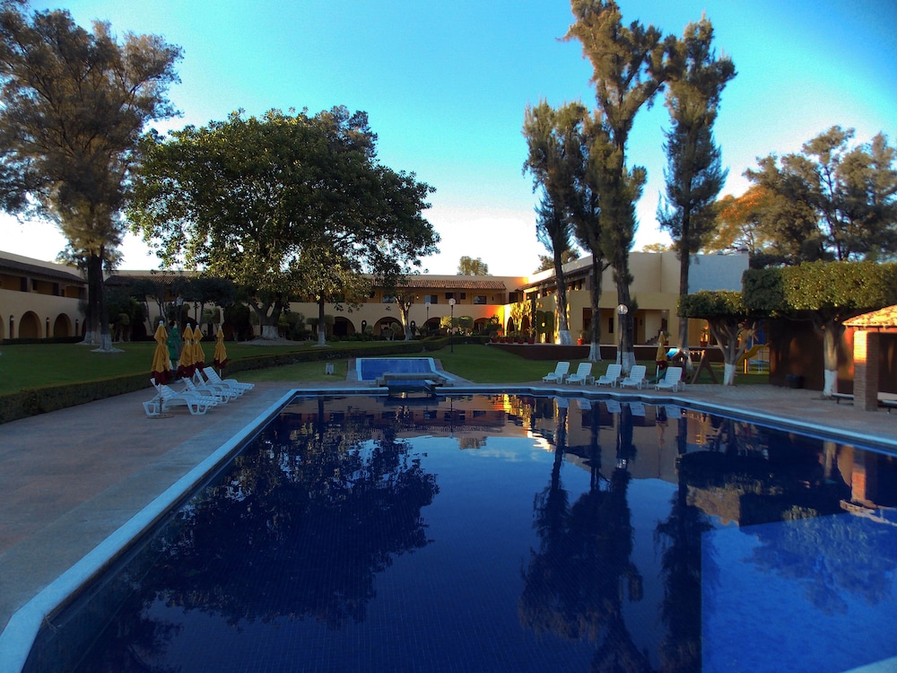 hotel and spa casa cantarranas