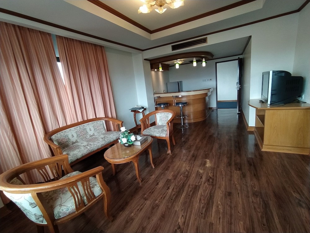 sing golden place hotel