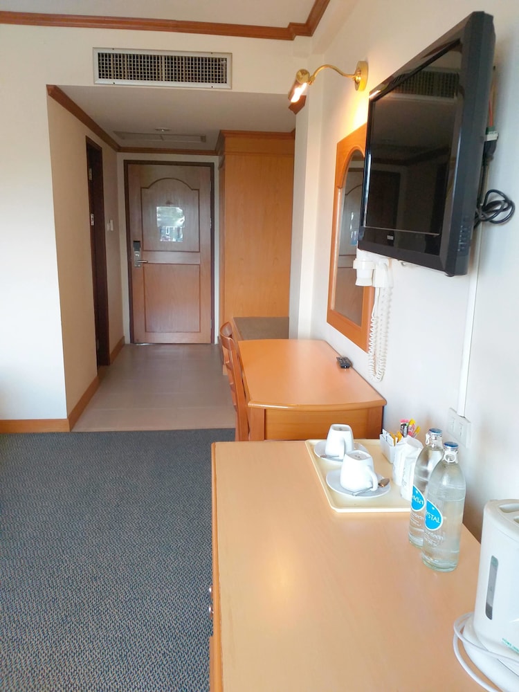 sing golden place hotel