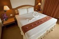 sing golden place hotel