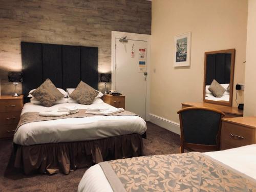 membly hall hotel