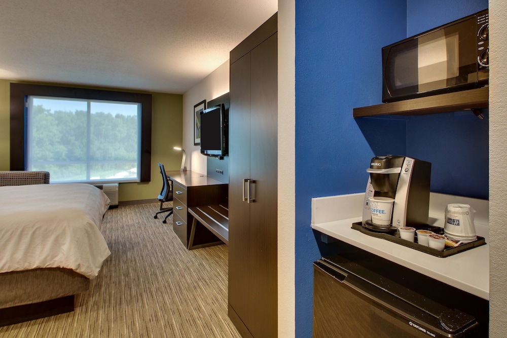 holiday inn express lexington north georgetown by ihg