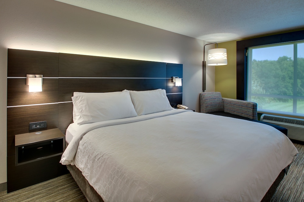 holiday inn express lexington north georgetown by ihg