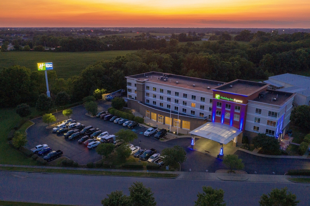 holiday inn express lexington north georgetown by ihg