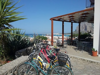 albergo auralba adults only
