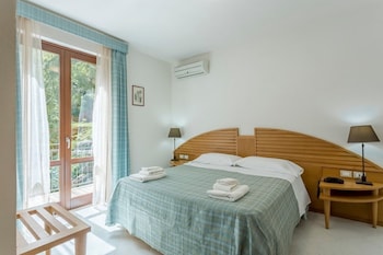 albergo auralba adults only
