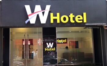 hotel al amin