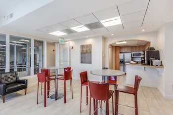 towers of dadeland by miami vacations