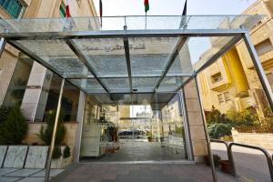 al thuraya hotel amman