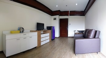 komol residence bangkok
