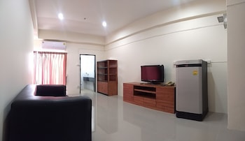 komol residence bangkok