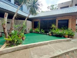 komol residence bangkok