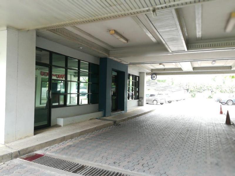 komol residence bangkok