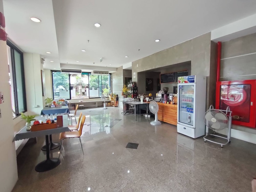 komol residence bangkok