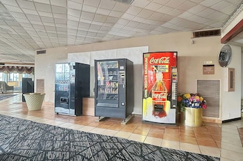 Airport Inn Memphis Near Graceland By Hotel O,1441 E Brooks Rd,2 star