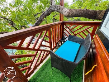 fosters west bay resort