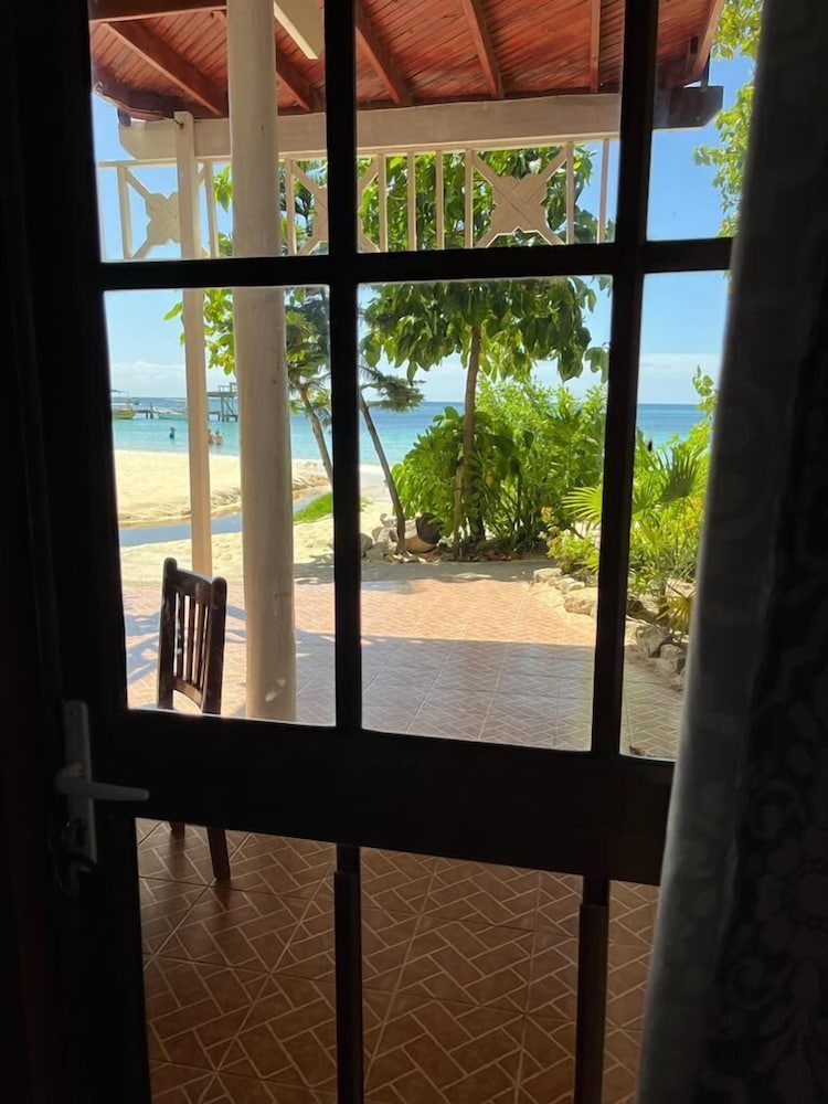 fosters west bay resort