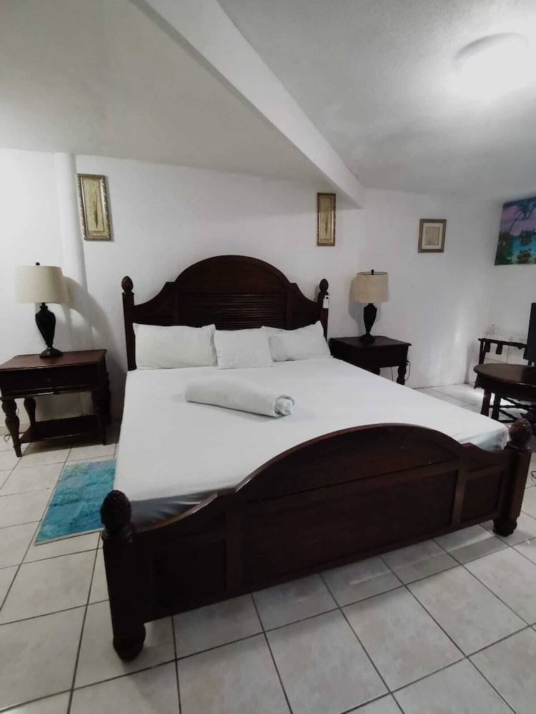 fosters west bay resort