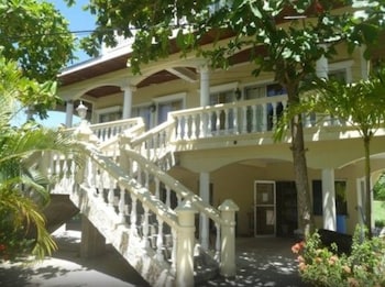 fosters west bay resort