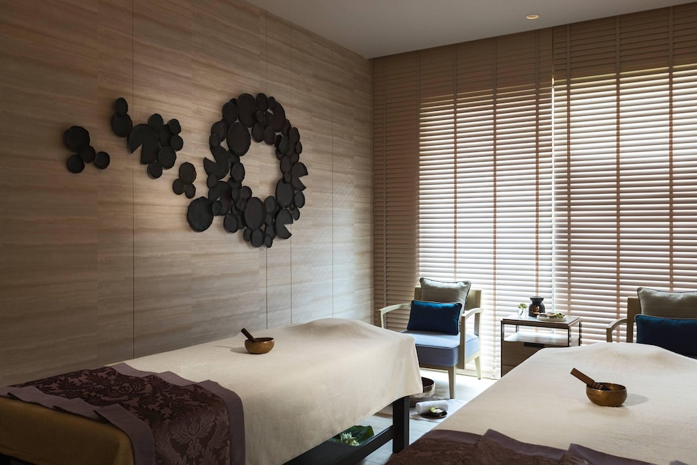 phuket marriott resort and spa nai yang beach