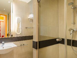 Ibis Styles Paris La Defense Courbevoie,Hauts-De-Seine>>Courbevoie,3 star