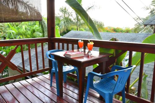 west bay lodge