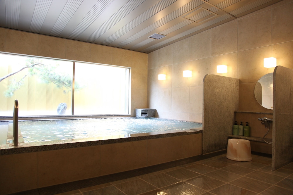 urban hotel kyoto nijo premium