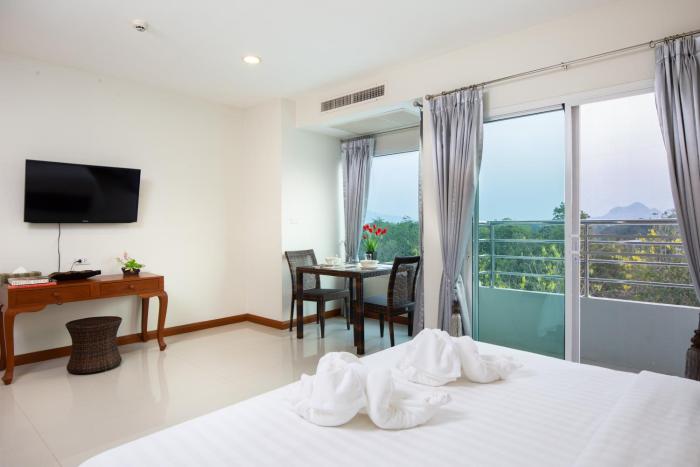 kanchanaburi city hotel