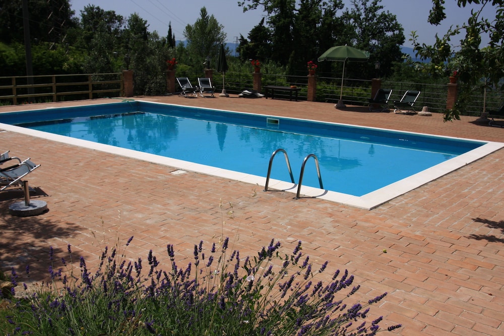 agriturismo villa opera