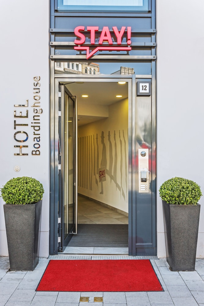 stay hotel boardinghouse
