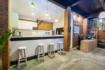 nyuh gading home stay lembongan