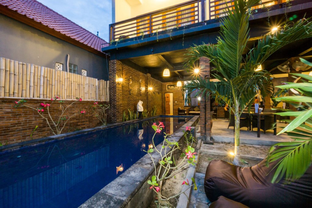 nyuh gading home stay lembongan