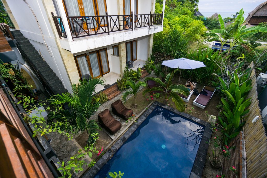 nyuh gading home stay lembongan