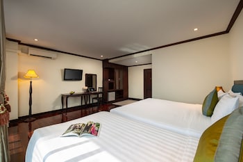 vientiane golden sun hotel and spa