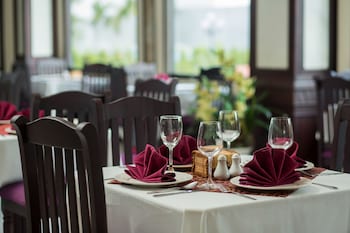 vientiane golden sun hotel and spa