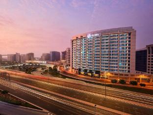 flora creek deluxe hotel apartments dubai
