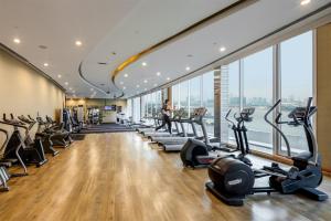 flora creek deluxe hotel apartments dubai