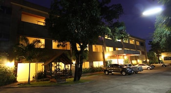 srisomthai hotel