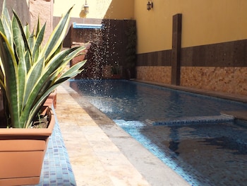 hotel rincon real suites