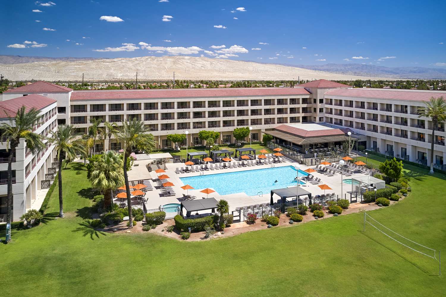 doubletree by hilton hotel golf resort palm springs