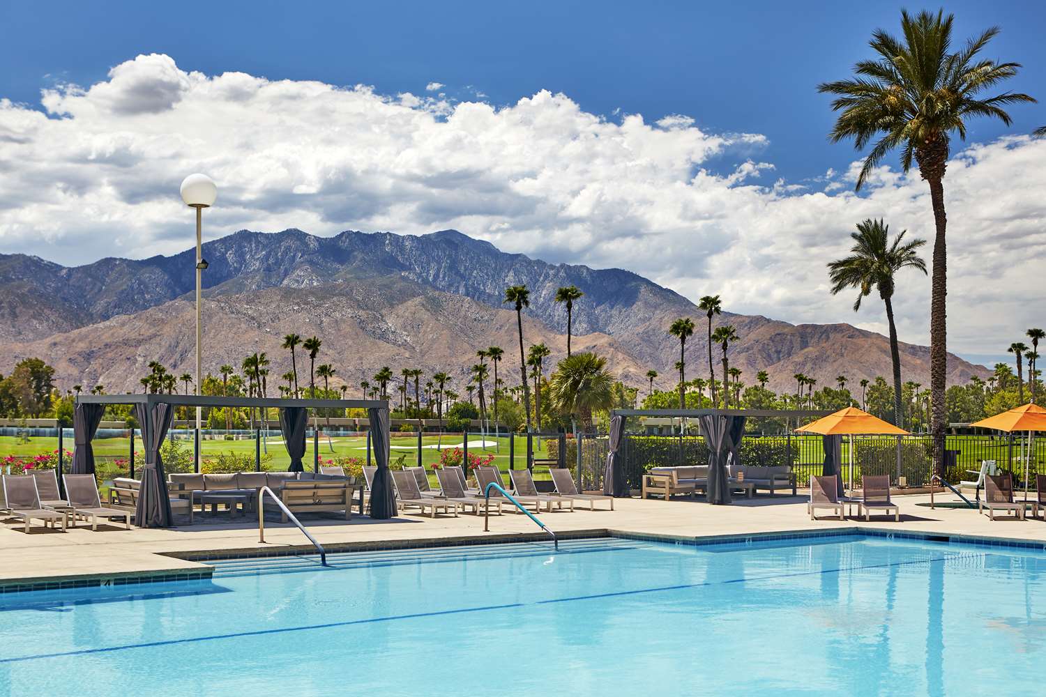 doubletree by hilton hotel golf resort palm springs