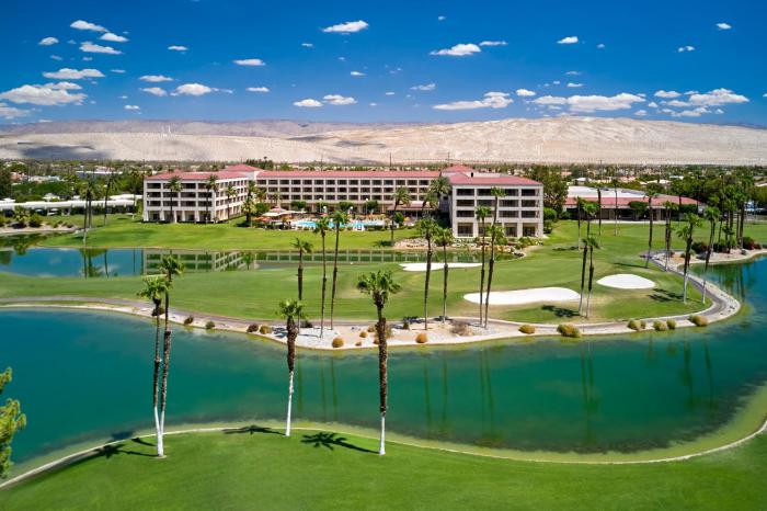 doubletree by hilton hotel golf resort palm springs
