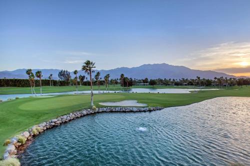doubletree by hilton hotel golf resort palm springs