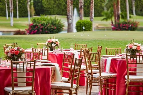 doubletree by hilton hotel golf resort palm springs