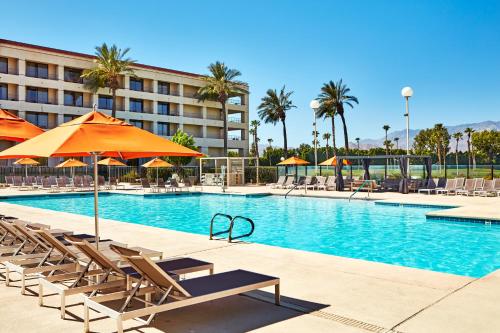 doubletree by hilton hotel golf resort palm springs